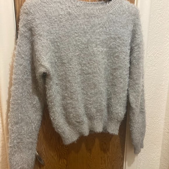 Forever21 Fuzzy Texture Knit Sweater - Picture 7 of 10